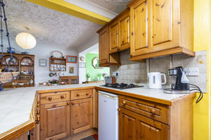 Kitchen/Diner- click for photo gallery